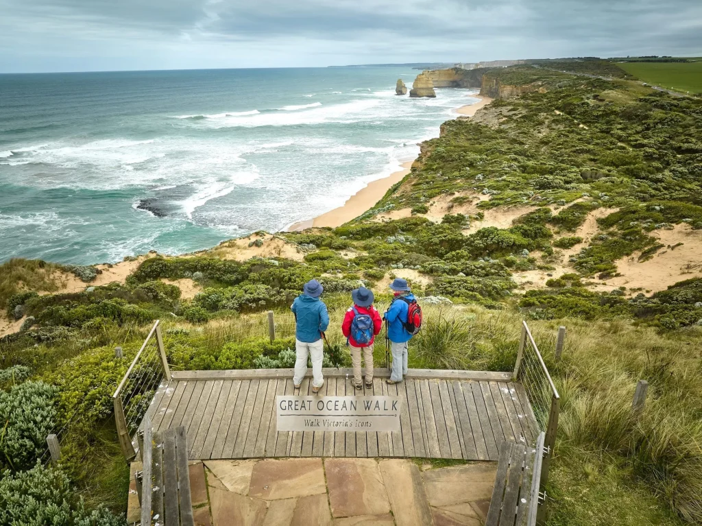 Great Ocean Road (September - November)